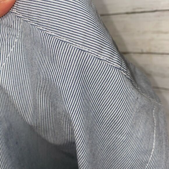 Pantology Cropped Pants - Picture 4 of 5